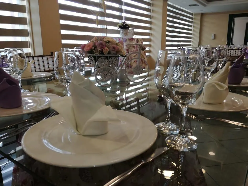 Hotel Republica Quito 3*,